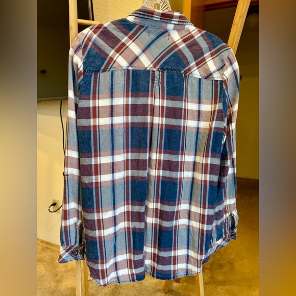 Kut from the Kloth Plaid button up - Picture 2 of 8